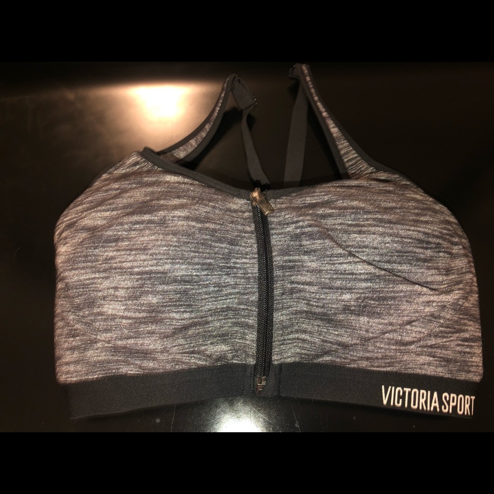 VS sports bra